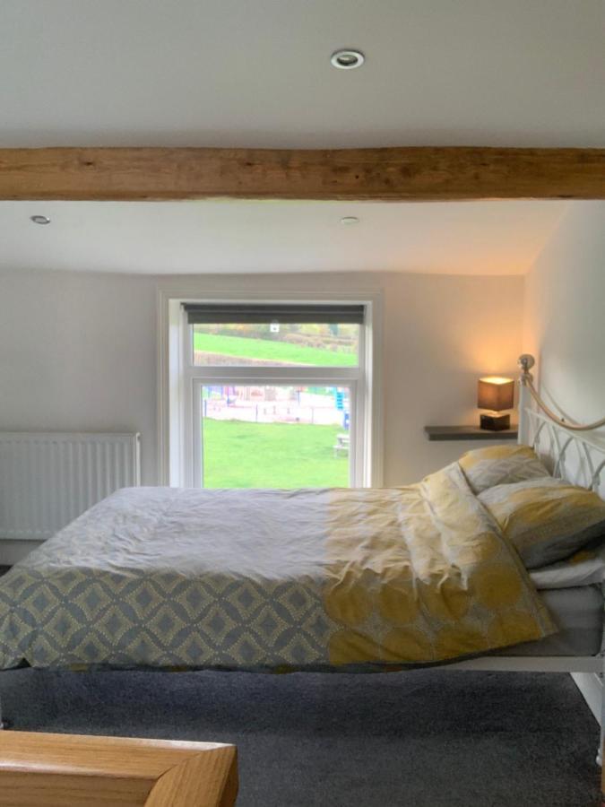 Liversedge Park View Cottage מראה חיצוני תמונה