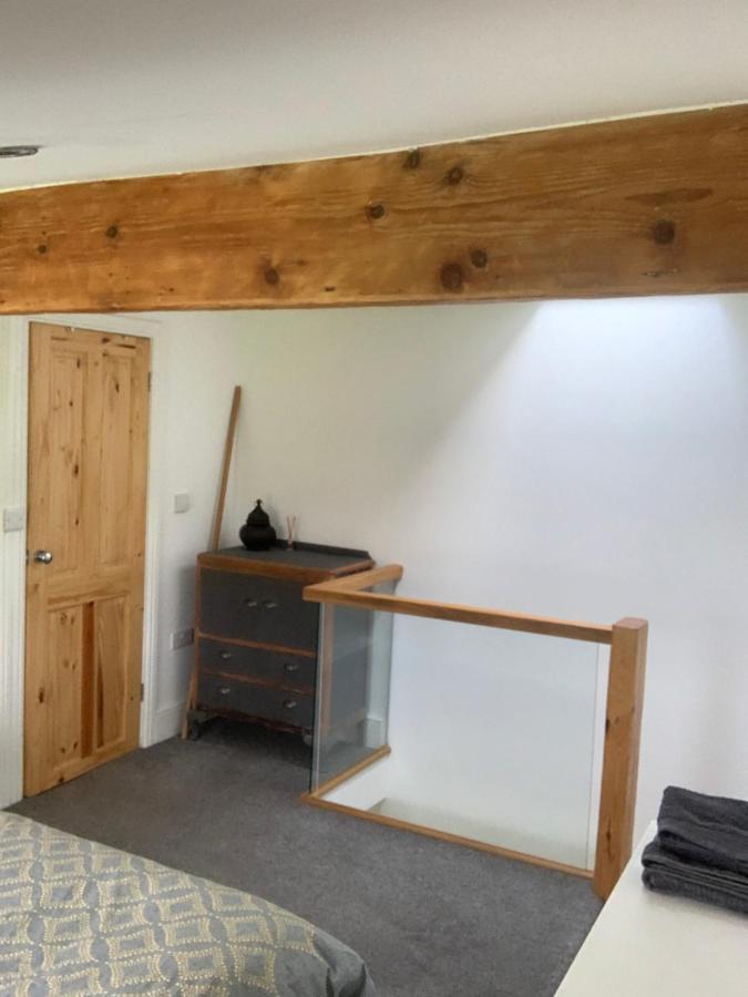 Liversedge Park View Cottage מראה חיצוני תמונה
